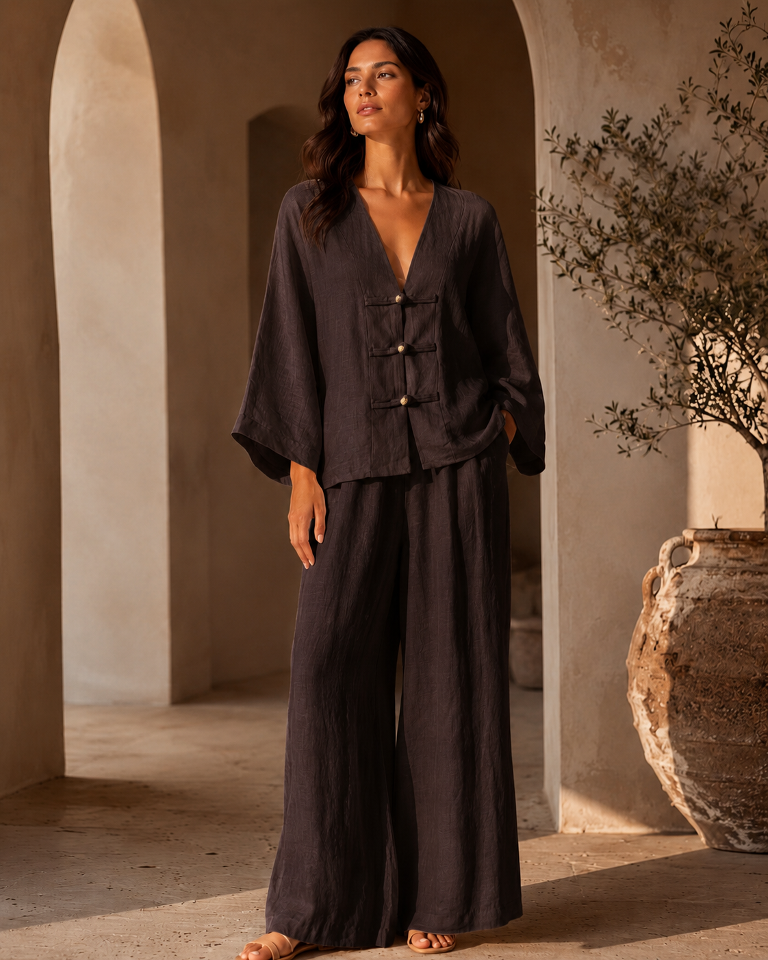 SHELLA — Ensemble en lin : top col V à boutons brandebourgs & pantalon large / Linen-Blend Frog Button Co-Ord Set: V-Neck Top & Wide-Leg Pants / طقم من الكتان: توب برقبة V بأزرار صينية وبنطلون واسع
