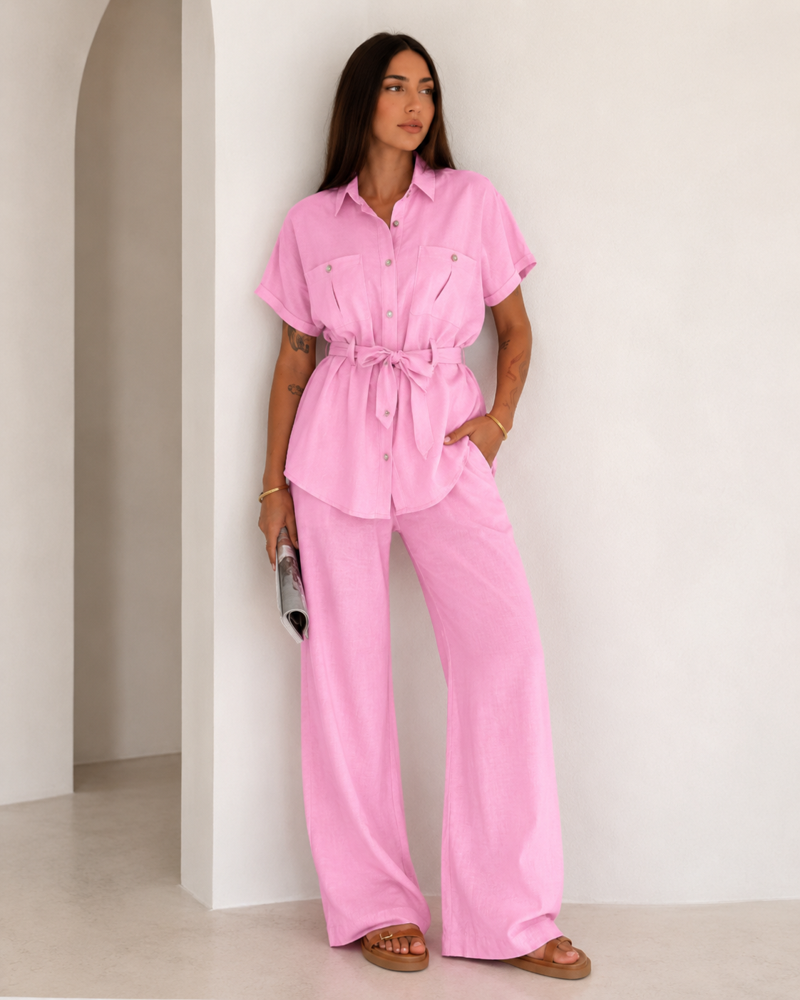 SHELLA — Ensemble effet lin : chemise ceinturée & pantalon large / Linen-Look Belted Two-Piece Set / طقم نسائي قطعتين قميص بحزام وبنطال واسع بتأثير الكتان