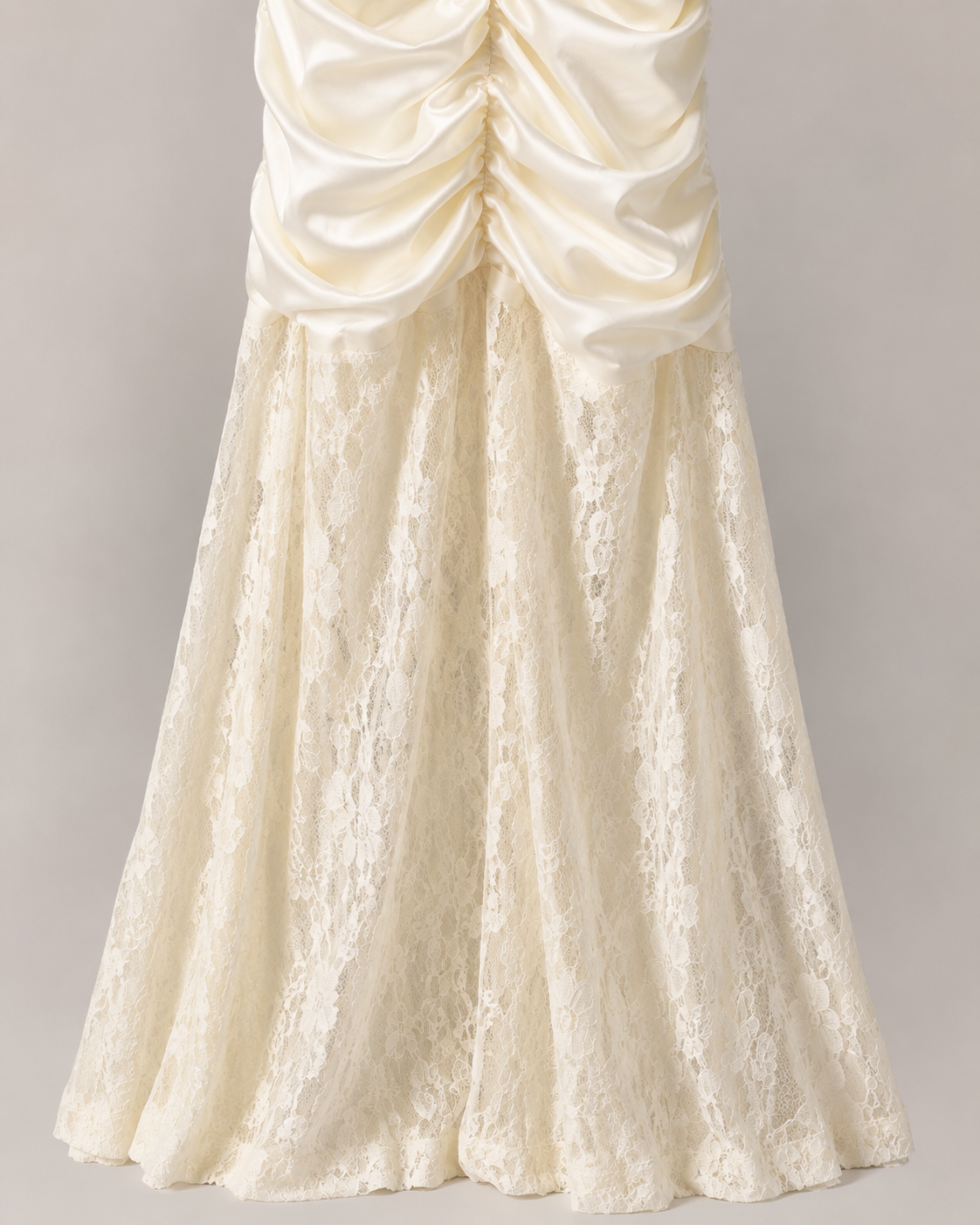 SHELLA — Robe longue sirène épaules dénudées en dentelle froncée / Off-Shoulder Ruched Lace Mermaid Maxi Dress / فستان طويل حورية بأكتاف مكشوفة ودانتيل مكشكش