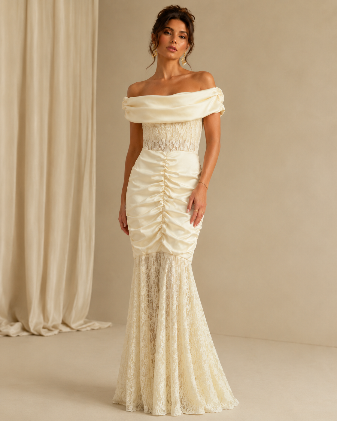 SHELLA — Robe longue sirène épaules dénudées en dentelle froncée / Off-Shoulder Ruched Lace Mermaid Maxi Dress / فستان طويل حورية بأكتاف مكشوفة ودانتيل مكشكش
