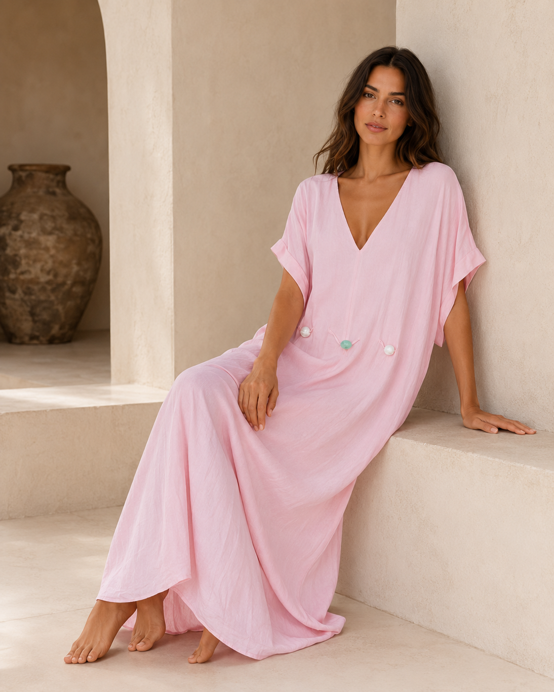 SHELLA — Caftan long col V à dos noué et perles décoratives / V-Neck Tie-Back Maxi Kaftan Dress with Decorative Beads / قفطان طويل برقبة V وظهر مربوط وخرز زخرفي