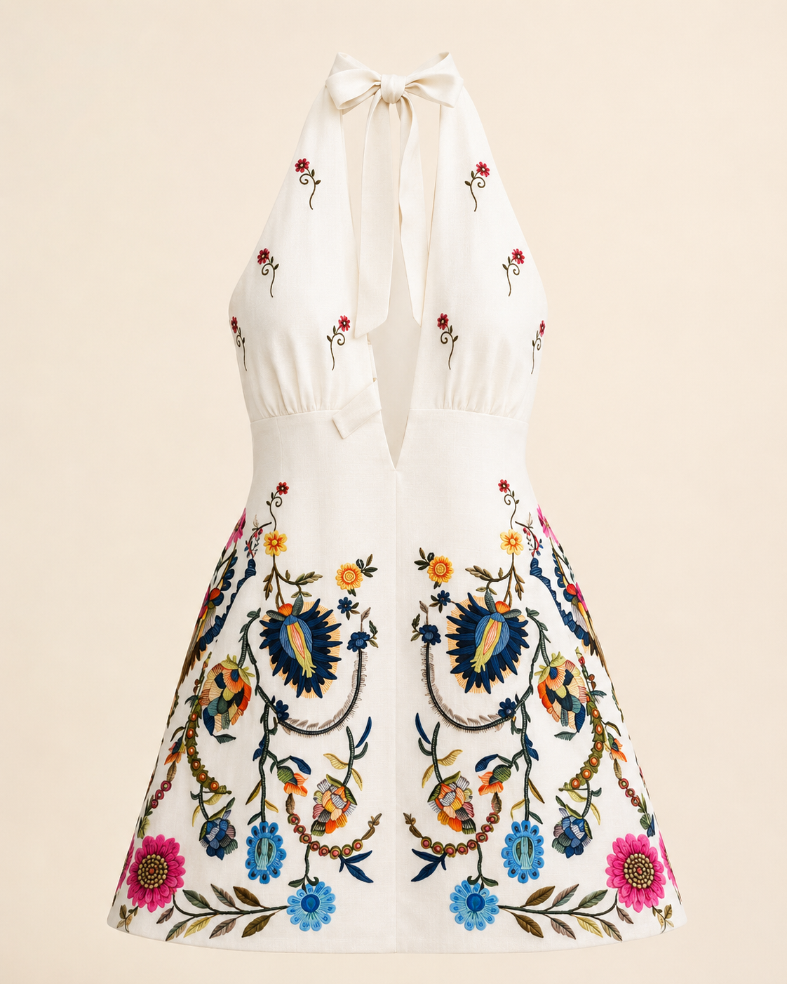 SHELLA — Robe courte blanche brodée fleurie dos-nu à nouer / White Floral Embroidered Halter Neck Mini Dress / فستان قصير أبيض مطرّز بالأزهار برقبة هالتر