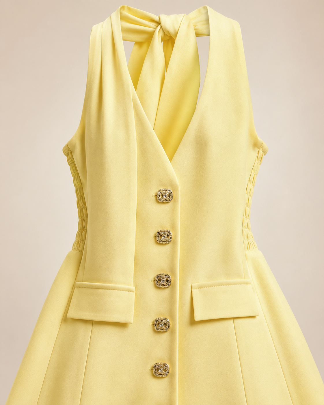 SHELLA — Robe courte gilet à col licou et boutons dorés / Tie-Neck Halter Waistcoat Mini Dress / فستان صديري قصير برقبة رسن وأزرار ذهبية